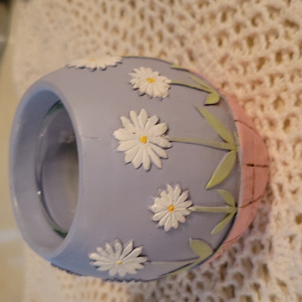 Patio votive cup